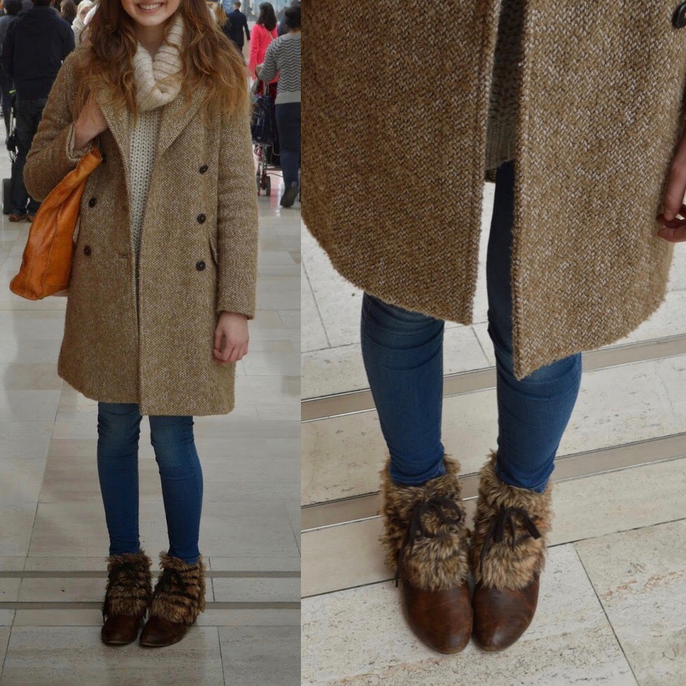 SOLD Lavorazione Artigiana Faux Fur Cuffed Boots - Picture 7 of 8